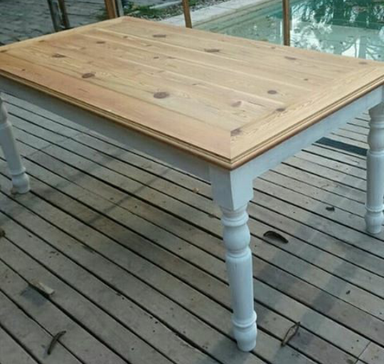 VENDO MESAS DE DISEÑO