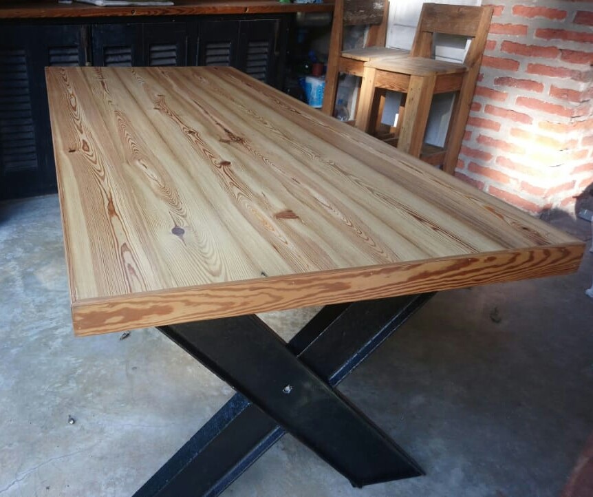 VENDO MESAS DE DISEÑO