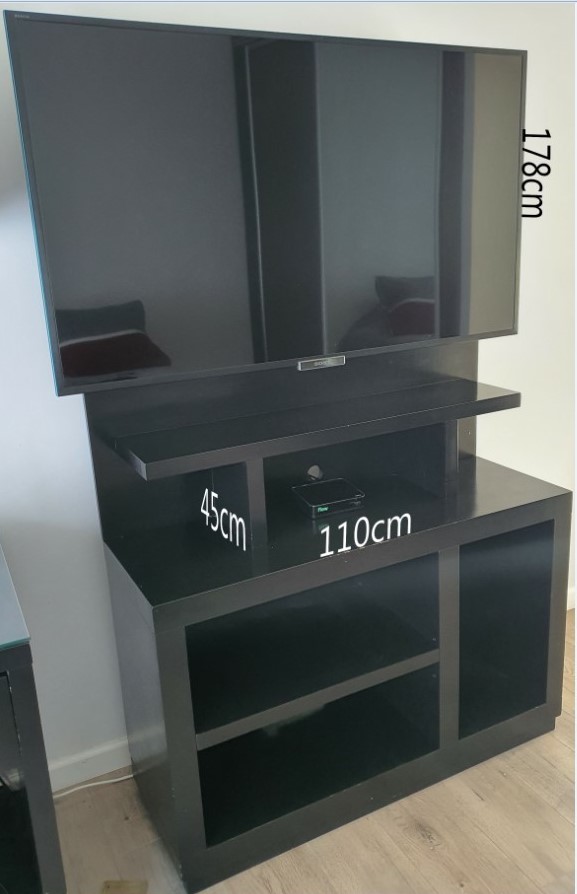 ESCRITORIO + REPISA + SILLA + RACK TV