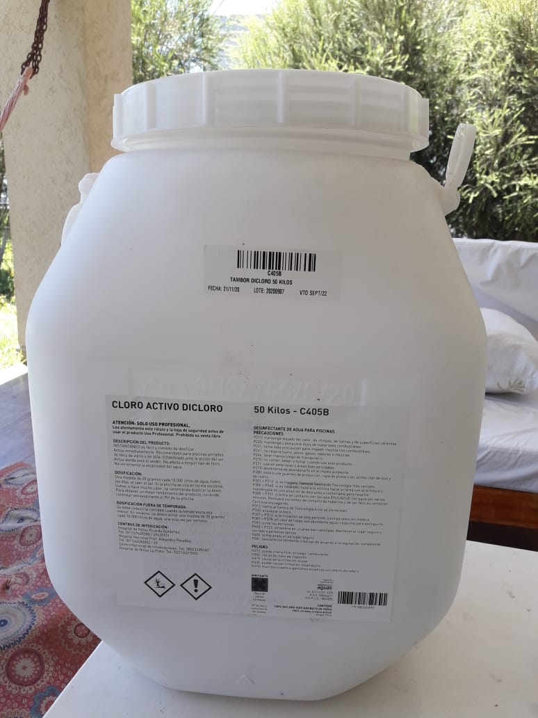 vendo cuñetes de plastico vacios
