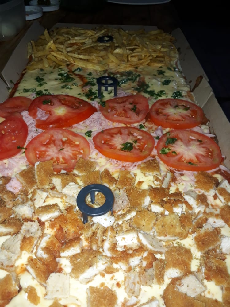 Pizza a ZC!. Pizeria Luquetti: Nos dedicamos a hacer pizzas metros(70*30)