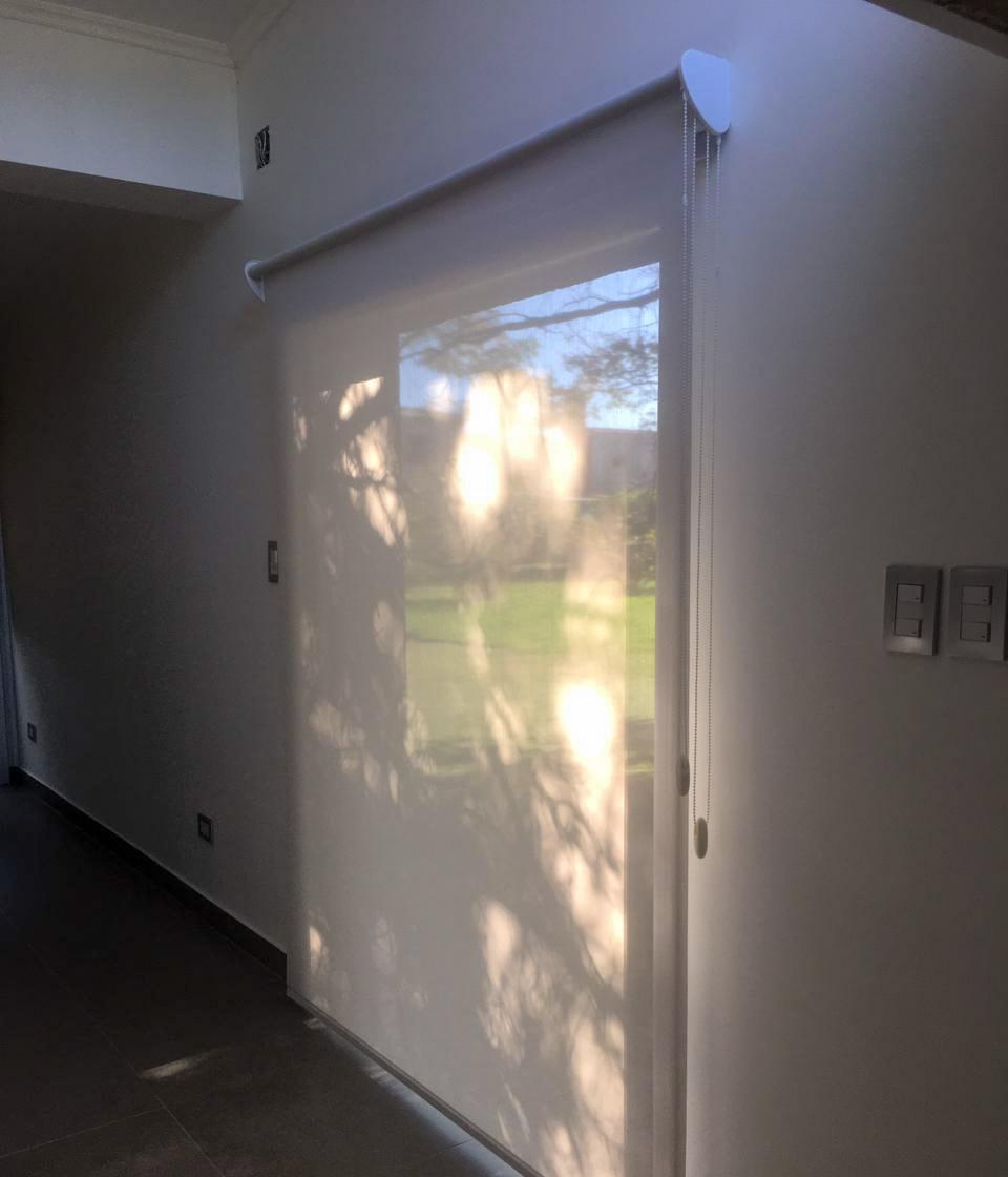 RR Cortinas y Toldos a Medida