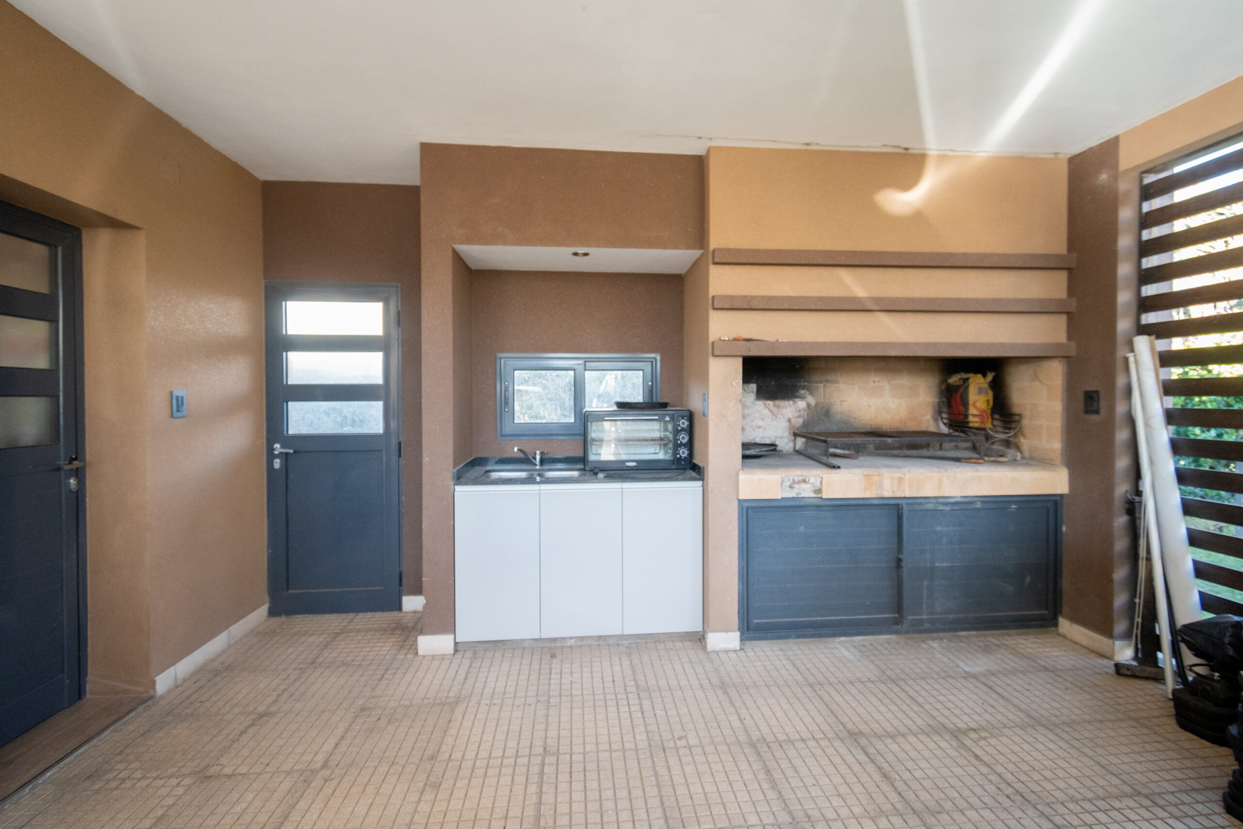 Casa de 3 dormitorios – Barrio Privado “Aires del Llano”