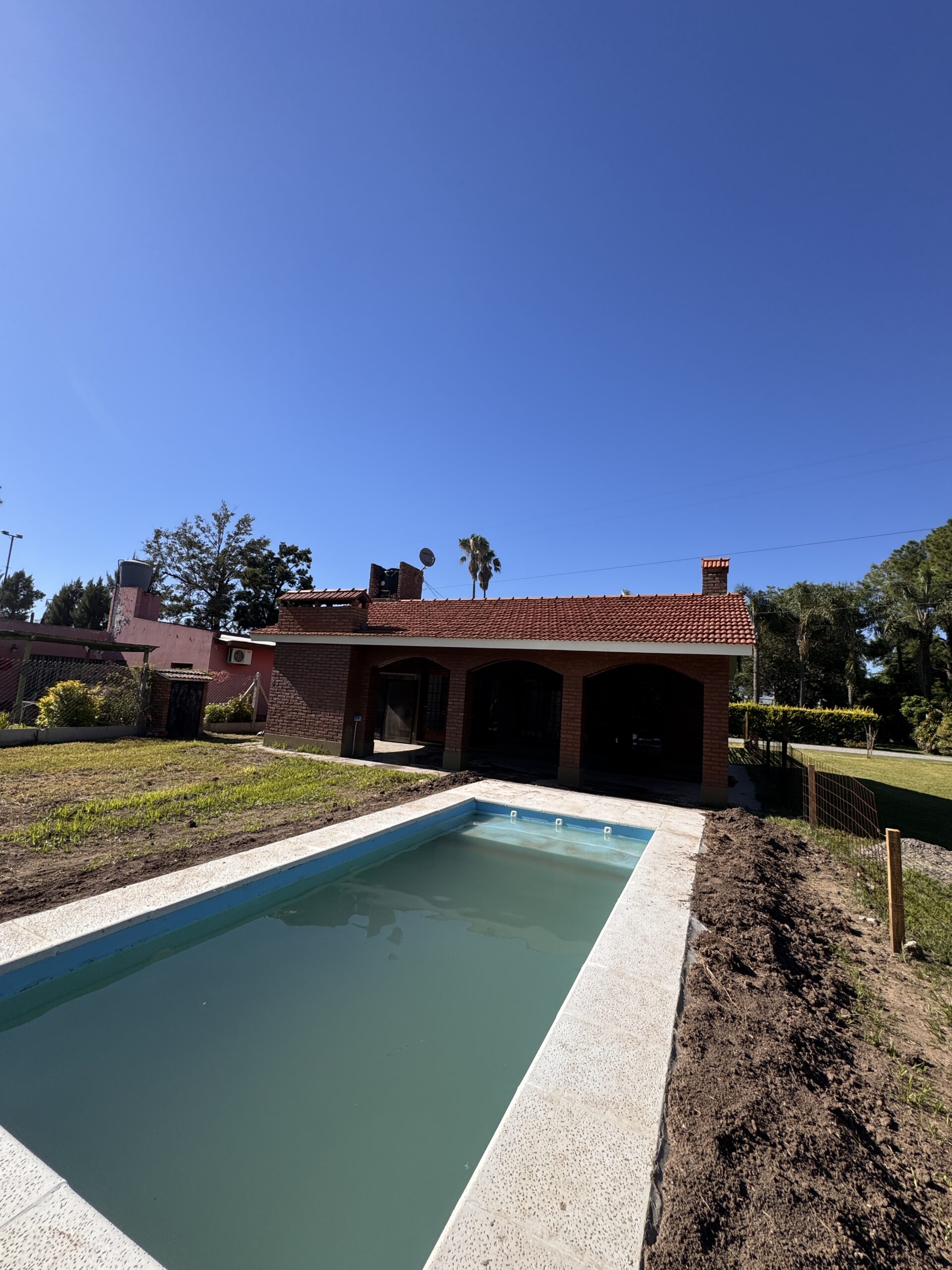 Casa en alquiler – Barrio La Tatenguita | Zona Country Santo