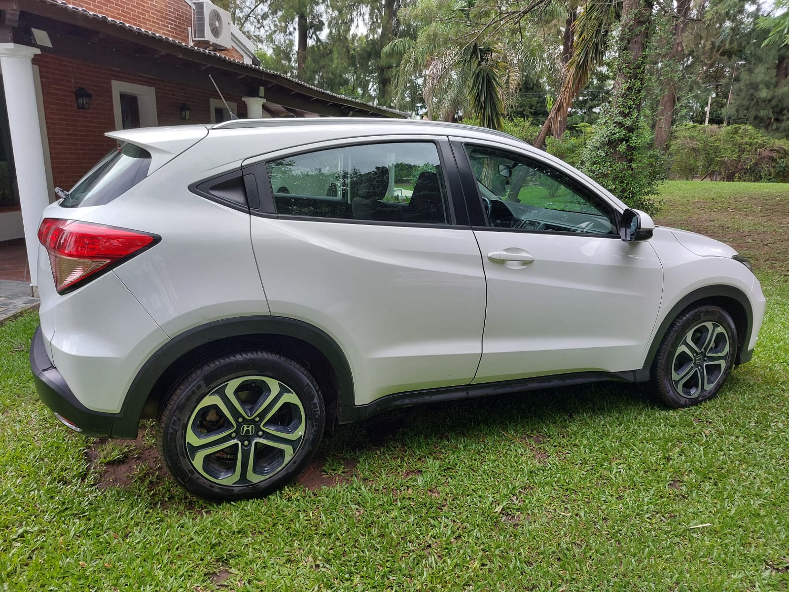 Honda HR-V EX 2017 | Primera Mano | Services Oficiales Honda